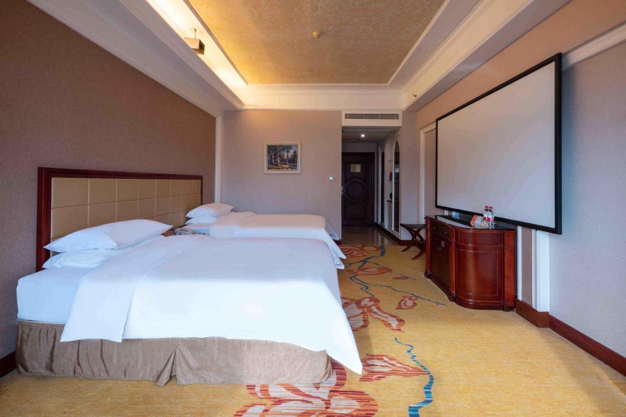 Vienna Hotel Shenzhen Songgang Liye Road Eksteriør bilde