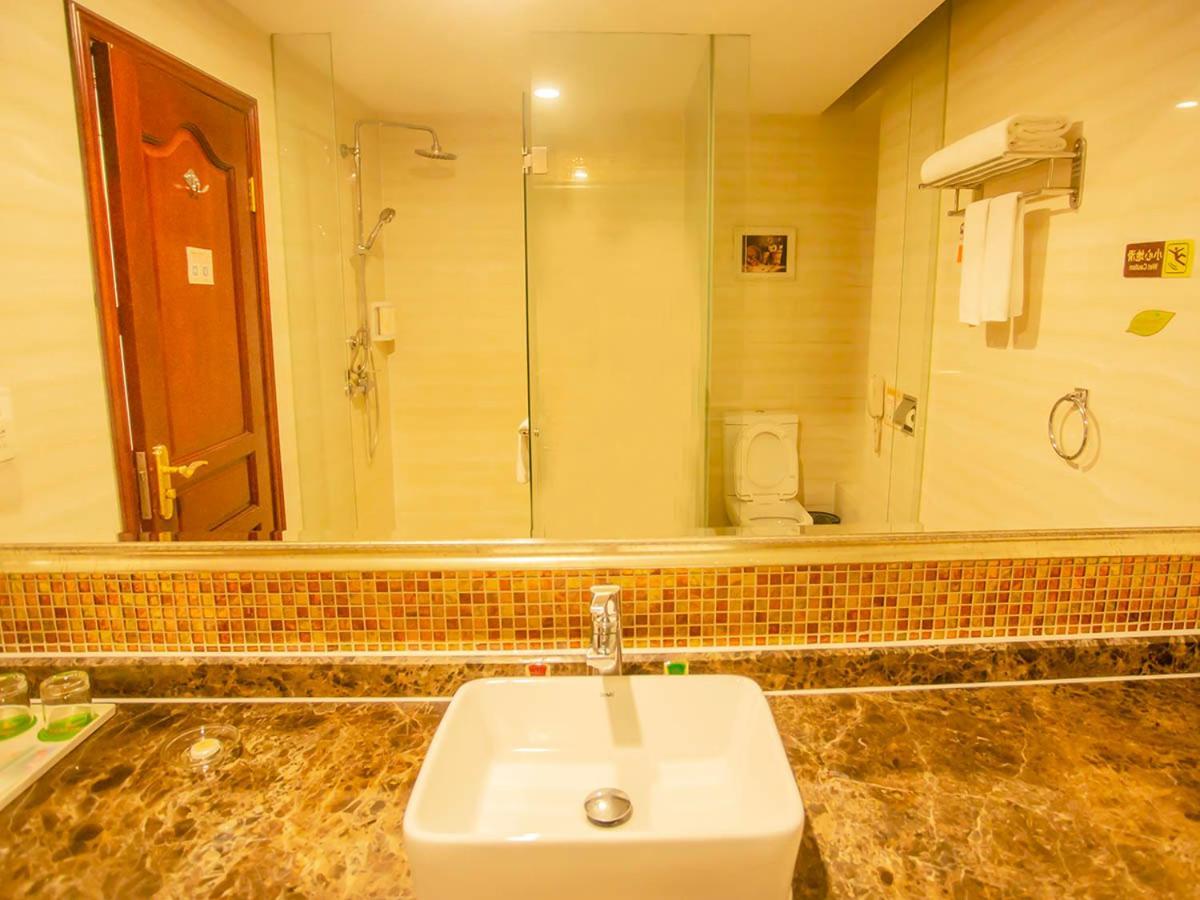 Vienna Hotel Shenzhen Songgang Liye Road Eksteriør bilde