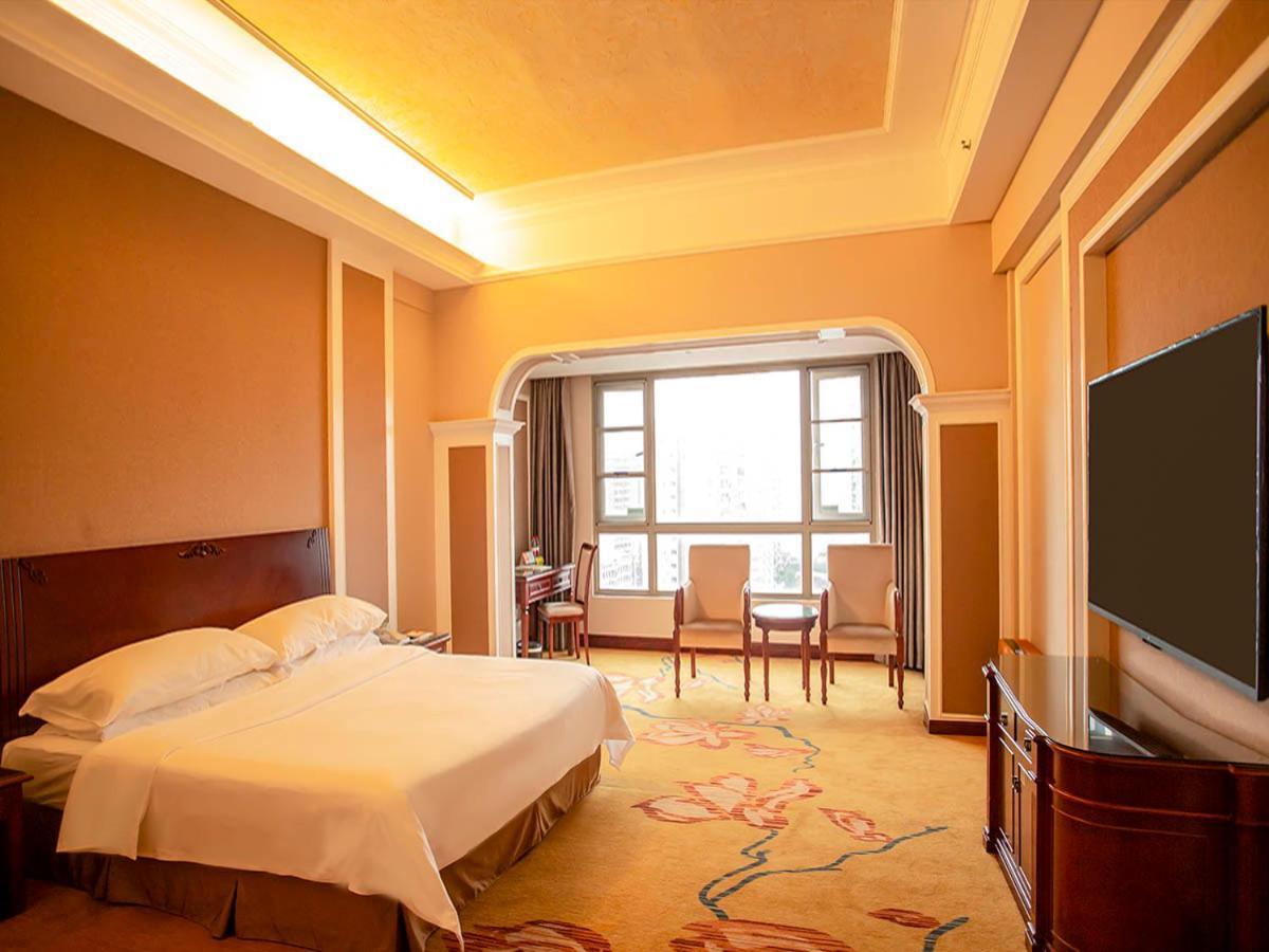 Vienna Hotel Shenzhen Songgang Liye Road Eksteriør bilde